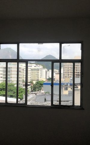 Apartamento à venda com 75m², 2 quartos e sem vaga