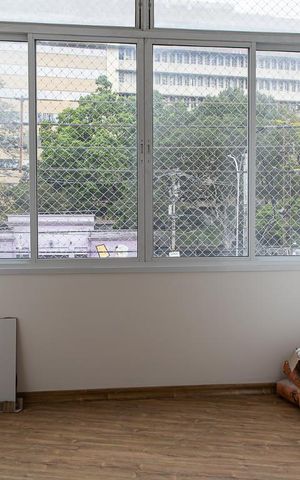 Apartamento à venda com 82m², 2 quartos e sem vagaSala