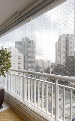 Apartamento à venda com 129m², 3 quartos e sem vaga Apartamento à venda com 129m², 3 quartos e sem vagaVaranda