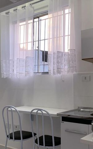 Studio para alugar com 18m², 1 quarto e sem vaga Studio para alugar com 18m², 1 quarto e sem vagaCozinha
