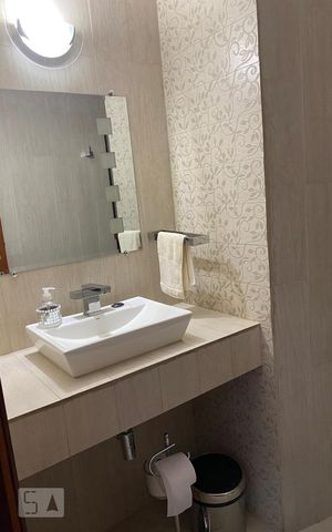 Apartamento para alugar com 83m², 3 quartos e 2 vagas Apartamento para alugar com 83m², 3 quartos e 2 vagasBanheiro