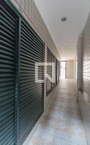 Apartamento à venda com 90m², 3 quartos e 2 vagas Apartamento à venda com 90m², 3 quartos e 2 vagasÁrea comum - Rampas de acesso