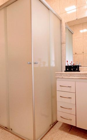 Apartamento à venda com 89m², 2 quartos e sem vaga Apartamento à venda com 89m², 2 quartos e sem vagaBanheiro