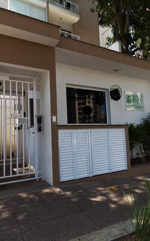 Apartamento à venda com 56m², 2 quartos e 1 vaga Apartamento à venda com 56m², 2 quartos e 1 vagaFachada