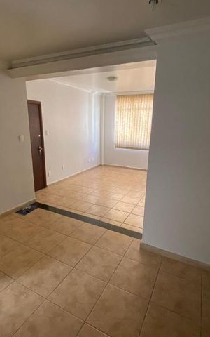 Apartamento para alugar com 95m², 3 quartos e 1 vaga Apartamento para alugar com 95m², 3 quartos e 1 vagaSala