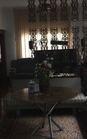 Casa à venda com 240m², 3 quartos e 3 vagas Casa à venda com 240m², 3 quartos e 3 vagassala
