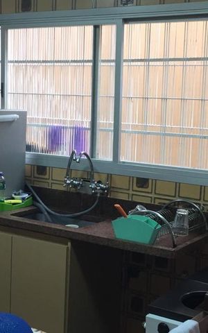 Casa à venda com 240m², 3 quartos e 3 vagas Casa à venda com 240m², 3 quartos e 3 vagascozinha