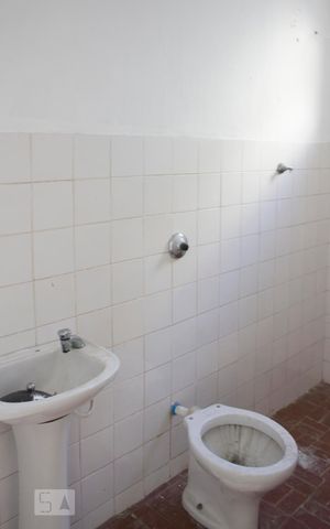 Casa à venda com 300m², 3 quartos e 1 vagaBanheiro de Serviço