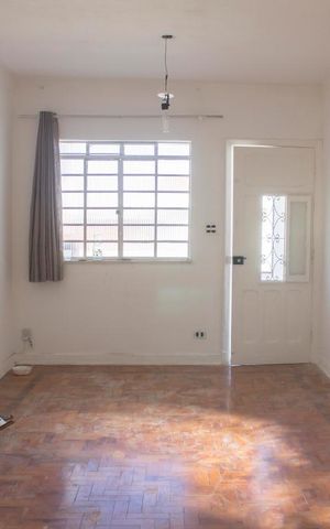 Casa à venda com 300m², 3 quartos e 1 vagaSala