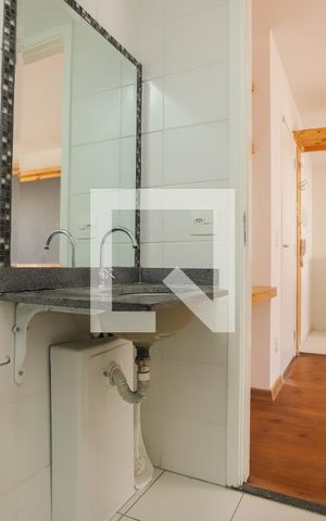 Apartamento à venda com 32m², 1 quarto e sem vagaBanheiro