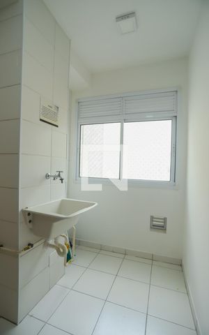 Apartamento à venda com 32m², 1 quarto e sem vagaÁrea de Serviço