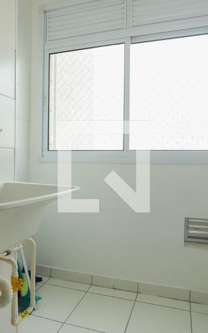 Apartamento à venda com 32m², 1 quarto e sem vagaÁrea de Serviço