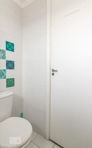 Apartamento à venda com 46m², 2 quartos e 1 vagaBanheiro 
