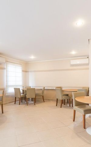 Apartamento à venda com 51m², 2 quartos e 1 vaga Apartamento à venda com 51m², 2 quartos e 1 vagaÁrea comum - Salão de festas