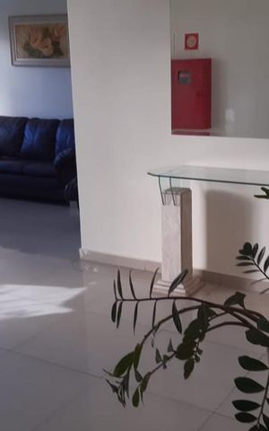 Apartamento à venda com 96m², 3 quartos e 2 vagas Apartamento à venda com 96m², 3 quartos e 2 vagasHall Social