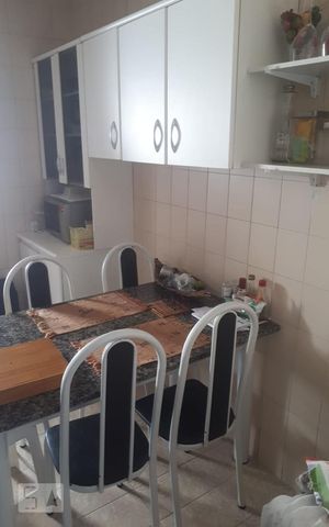 Apartamento à venda com 96m², 3 quartos e 2 vagas Apartamento à venda com 96m², 3 quartos e 2 vagasCozinha