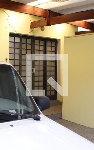 Casa para alugar com 70m², 3 quartos e 1 vagaÁrea comum