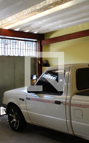 Casa para alugar com 70m², 3 quartos e 1 vagaÁrea comum