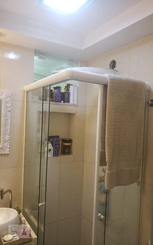 Apartamento à venda com 50m², 2 quartos e 1 vagaBanheiro Social