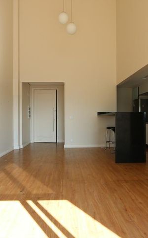 Apartamento à venda com 97m², 2 quartos e 2 vagas Apartamento à venda com 97m², 2 quartos e 2 vagasSala