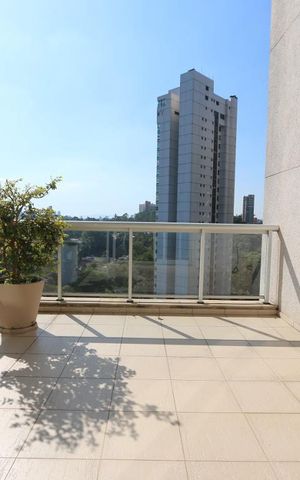 Apartamento à venda com 97m², 2 quartos e 2 vagas Apartamento à venda com 97m², 2 quartos e 2 vagasVaranda