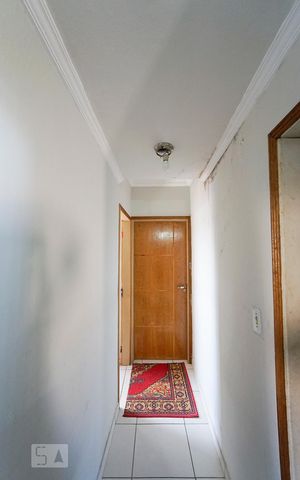 Apartamento à venda com 64m², 3 quartos e sem vaga Apartamento à venda com 64m², 3 quartos e sem vagaCorredor quartos