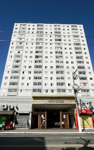 Apartamento à venda com 64m², 3 quartos e sem vaga Apartamento à venda com 64m², 3 quartos e sem vagaEntrada condomínio