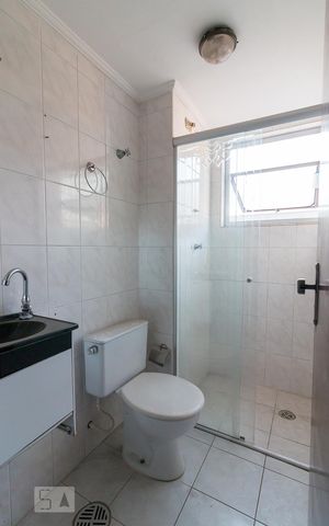 Apartamento para alugar com 65m², 2 quartos e 1 vagaBanheiro