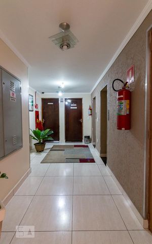 Apartamento para alugar com 65m², 2 quartos e 1 vagaHall de entrada do bloco