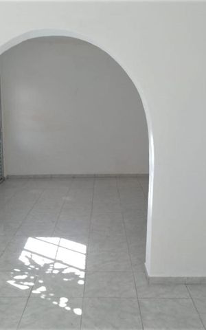 Casa à venda com 300m², 3 quartos e 8 vagas