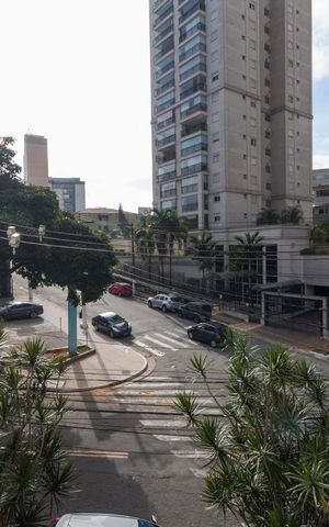Apartamento para alugar com 55m², 2 quartos e 1 vagaVista