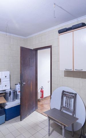 Casa para alugar com 390m², 5 quartos e 1 vagaÁrea de Serviço