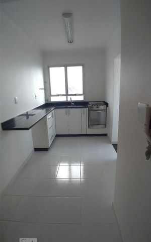 Apartamento à venda com 85m², 3 quartos e 1 vaga Apartamento à venda com 85m², 3 quartos e 1 vagaCozinha