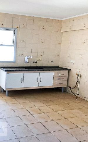 Apartamento à venda com 64m², 2 quartos e 2 vagasCozinha