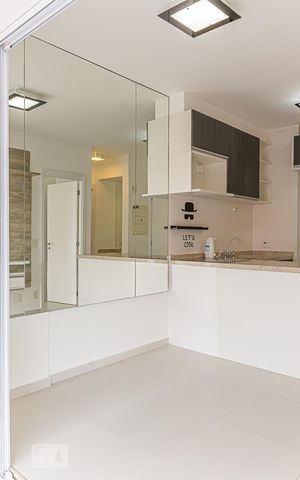 Apartamento para alugar com 39m², 1 quarto e 1 vagaSala/Cozinha