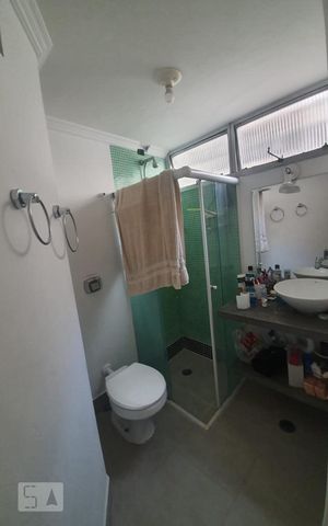 Apartamento à venda com 95m², 3 quartos e 1 vaga Apartamento à venda com 95m², 3 quartos e 1 vagaBanheiro 1