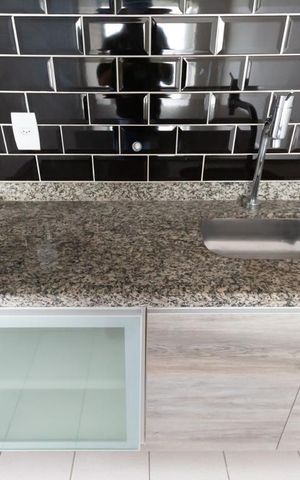 Apartamento à venda com 87m², 3 quartos e 2 vagas Apartamento à venda com 87m², 3 quartos e 2 vagasCozinha