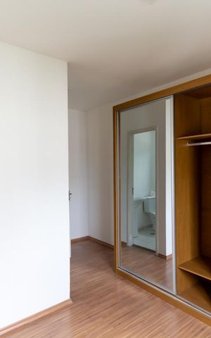 Apartamento à venda com 87m², 3 quartos e 2 vagas Apartamento à venda com 87m², 3 quartos e 2 vagasSuíte