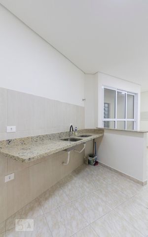 Apartamento para alugar com 64m², 2 quartos e sem vagaCozinha e Área de Serviço