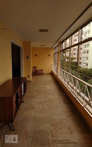 Apartamento à venda com 400m², 4 quartos e 1 vaga Apartamento à venda com 400m², 4 quartos e 1 vagaVaranda da Sala