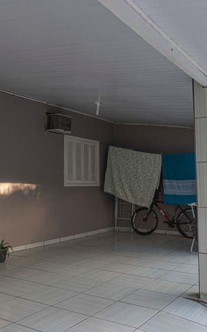 Casa à venda com 144m², 3 quartos e 2 vagasvaranda