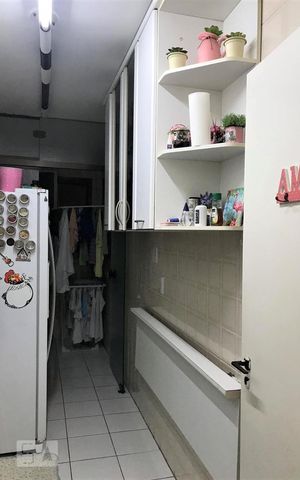 Apartamento à venda com 54m², 2 quartos e 1 vaga Apartamento à venda com 54m², 2 quartos e 1 vagaCozinha