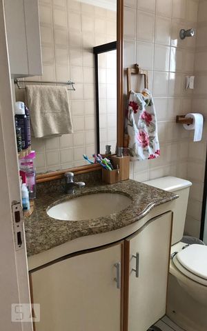 Apartamento à venda com 54m², 2 quartos e 1 vaga Apartamento à venda com 54m², 2 quartos e 1 vagaBanheiro
