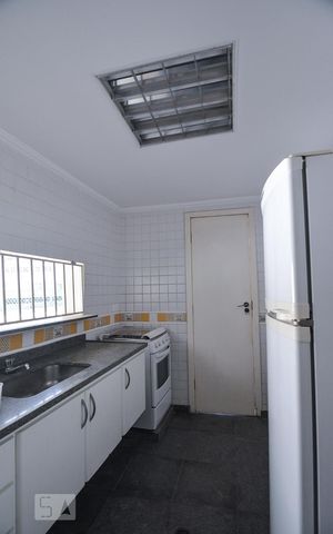 Apartamento à venda com 147m², 3 quartos e 2 vagas Apartamento à venda com 147m², 3 quartos e 2 vagasÁrea Comum - Copa