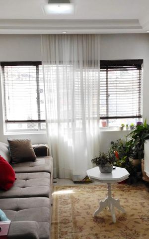 Apartamento à venda com 70m², 3 quartos e 1 vaga Apartamento à venda com 70m², 3 quartos e 1 vagaSala