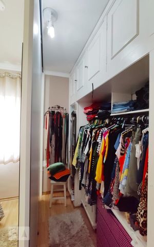 Apartamento à venda com 70m², 3 quartos e 1 vaga Apartamento à venda com 70m², 3 quartos e 1 vagaCloset