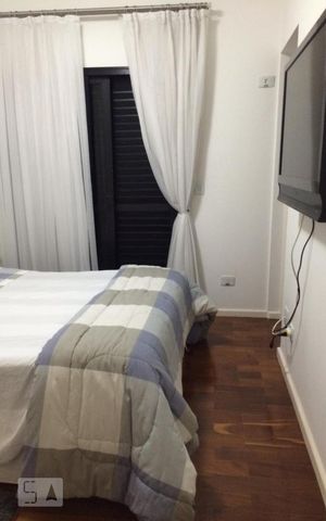 Apartamento à venda com 250m², 4 quartos e 4 vagas Apartamento à venda com 250m², 4 quartos e 4 vagasQuarto
