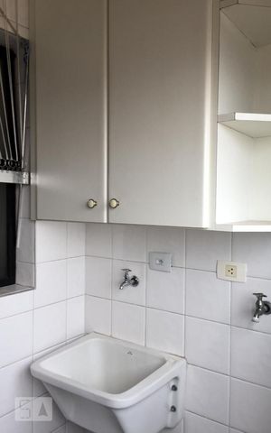 Apartamento para alugar com 68m², 2 quartos e 1 vaga Apartamento para alugar com 68m², 2 quartos e 1 vagaÁrea de Serviço
