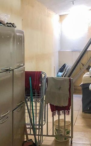 Casa à venda com 100m², 2 quartos e 1 vaga Casa à venda com 100m², 2 quartos e 1 vagaÁrea de Serviço