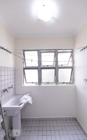 Apartamento à venda com 65m², 3 quartos e 1 vaga Apartamento à venda com 65m², 3 quartos e 1 vagaÁrea de Serviço